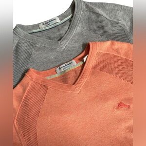 Tommy Bahama Island Zone Lot of 2 V-Neck Mesh Sweaters Medium Unisex Mens Womens